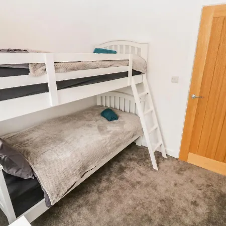 Lauristine Flat * Penzance